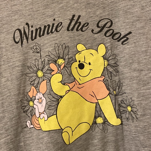 Winnie the Pooh Medium T-shirt New - Picture 5 of 7